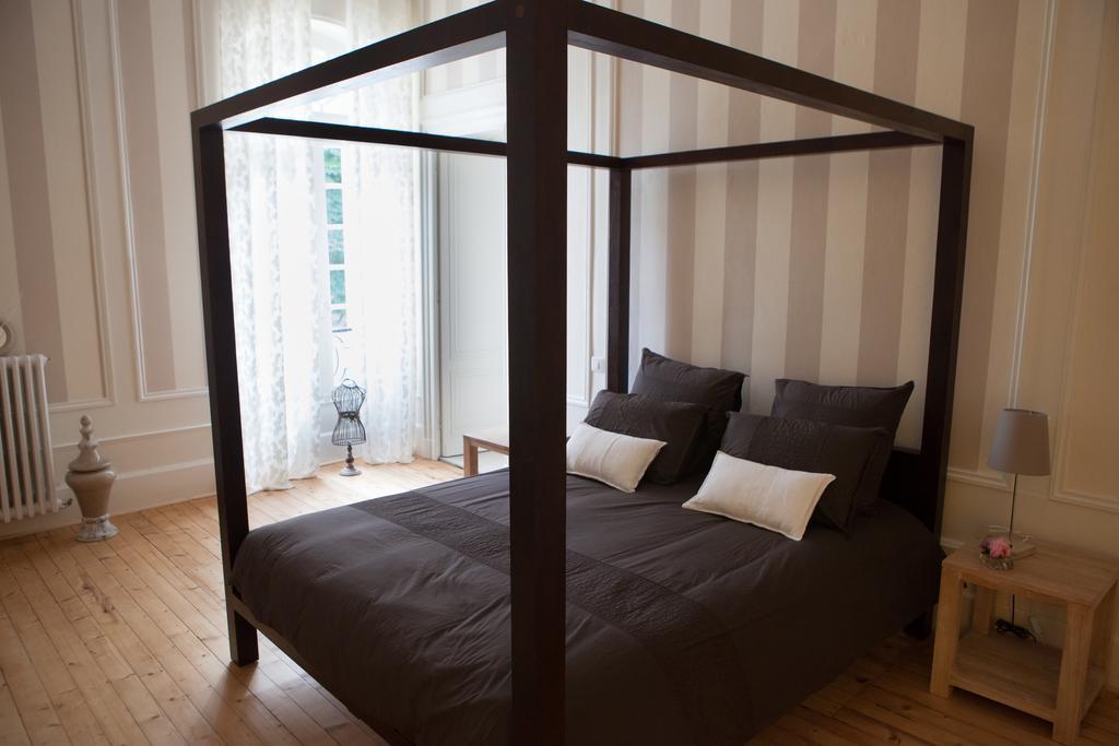 Chambres D'Hotes La Chartreuse Des Eyres Podensac Cameră foto